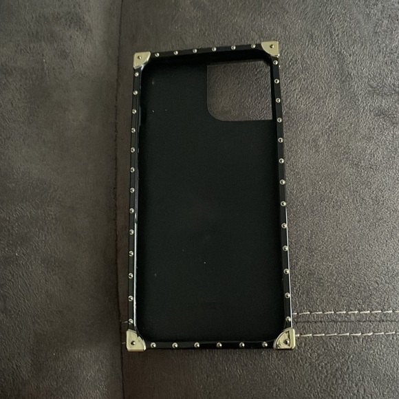 Phone case - Picture 2 of 2